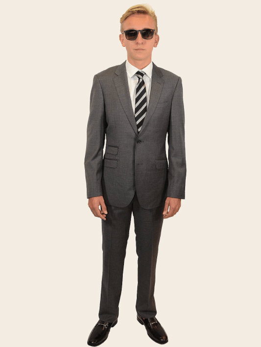 How Young Men Keep Classy & Trendy in New Skinny Suits